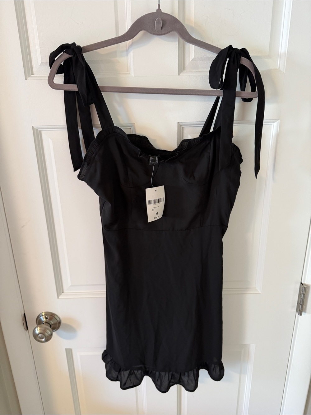 Forever 21 Black Tie-Shoulder Ruffle Mini Dress Size Medium